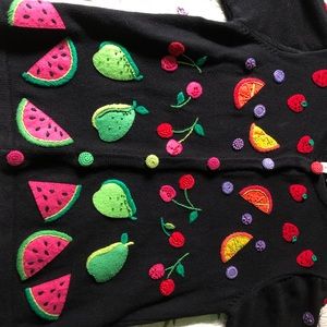 Vintage embroidered fruit sweater!